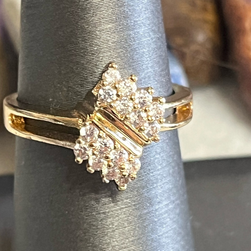 Bypass Rhinestone Cocktail Ring